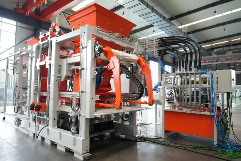 QGM T10 Block Making Machine: ປ່ຽນຄວາມຕ້ອງການການຜະລິດເປັນໂຮງງານຜະລິດຕັນຄອນກີດທີ່ມີປະສິດທິພາບຫຼາຍຂຶ້ນ